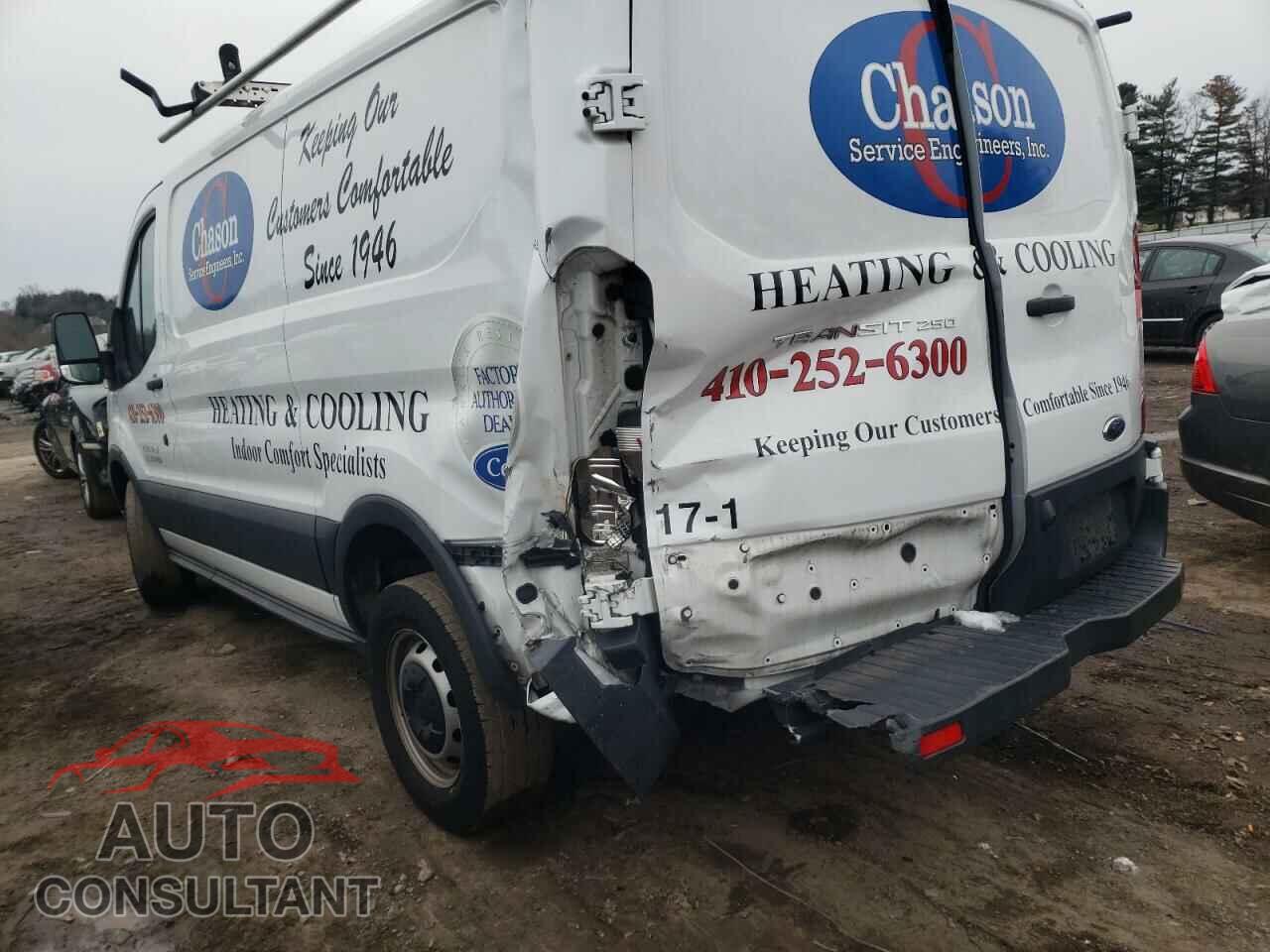 FORD TRANSIT CO 2017 - 1FTYR1ZM3HKA20070
