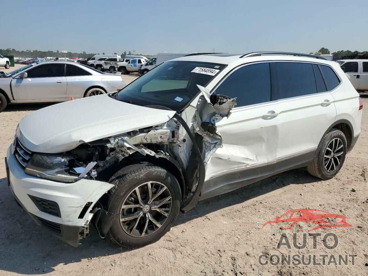 VOLKSWAGEN TIGUAN 2021 - 3VV3B7AX2MM089618