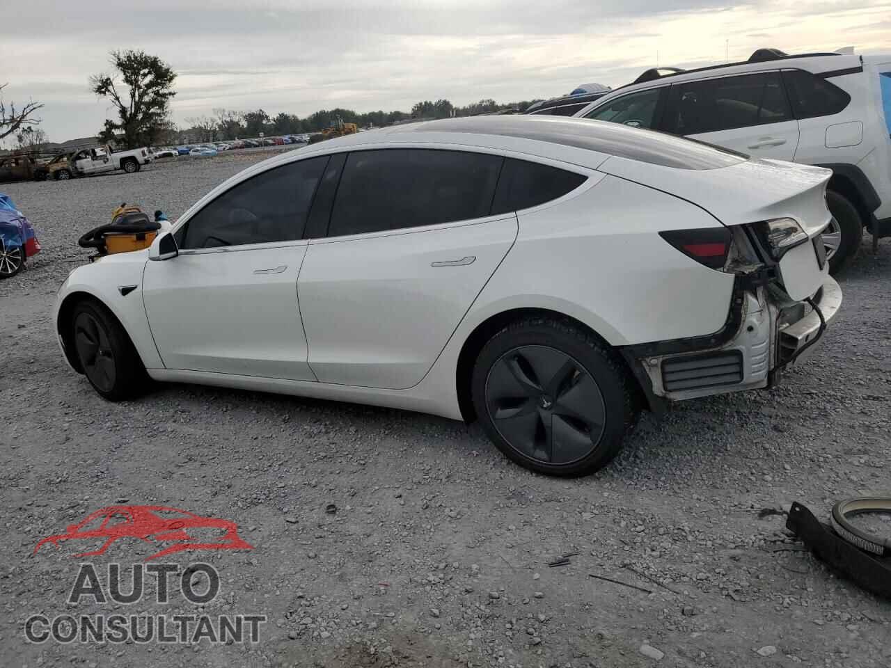 TESLA MODEL 3 2020 - 5YJ3E1EA3LF659024