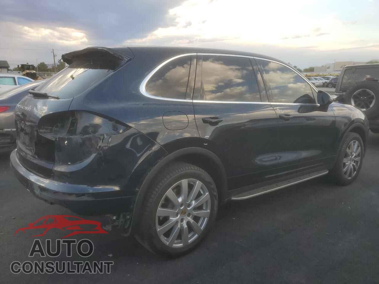 PORSCHE CAYENNE 2016 - WP1AA2A20GKA09694