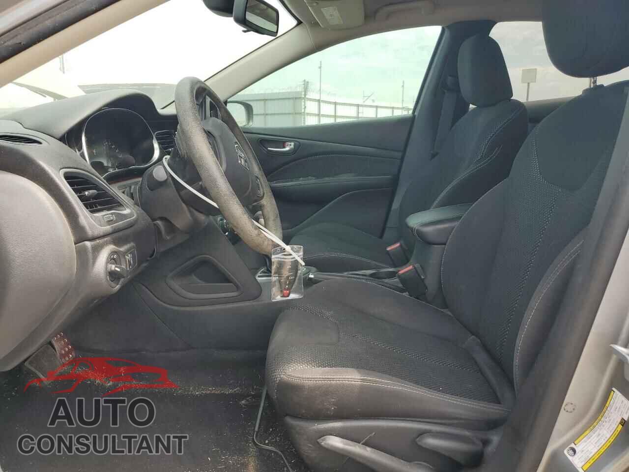 DODGE DART 2015 - 1C3CDFBB2FD140740