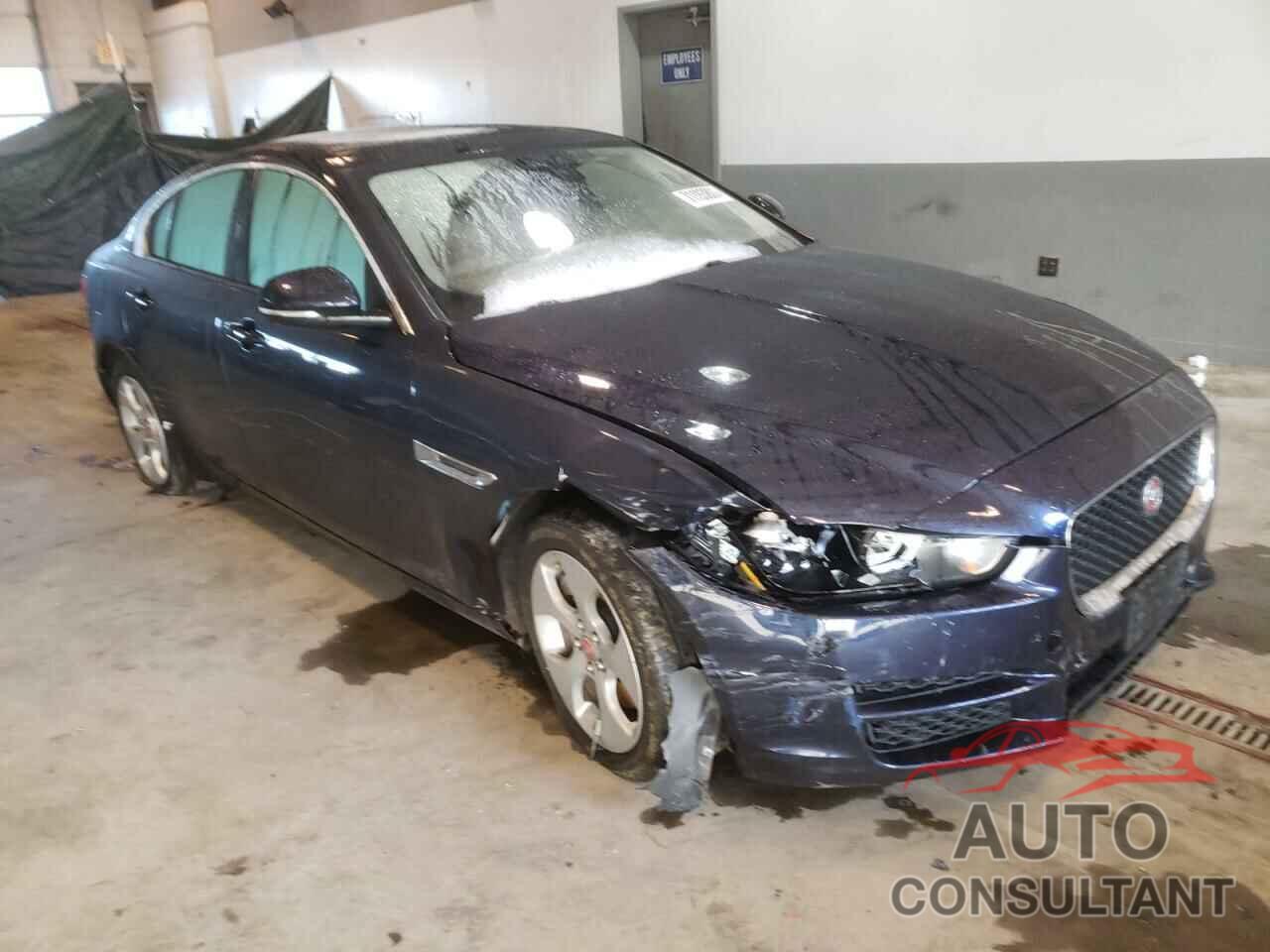 JAGUAR XE 2018 - SAJAR4FX0JCP37383