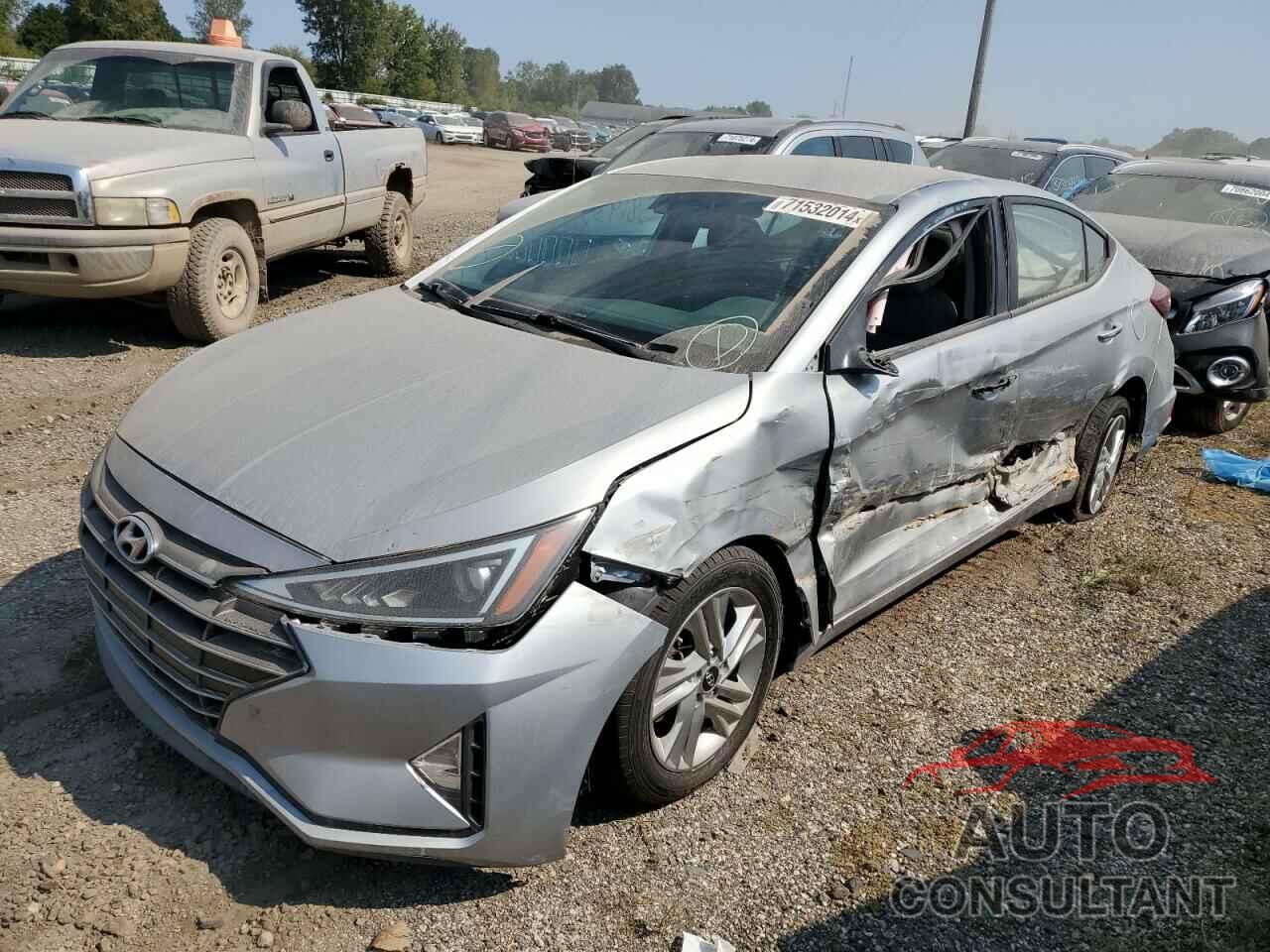 HYUNDAI ELANTRA 2020 - 5NPD84LF1LH626911