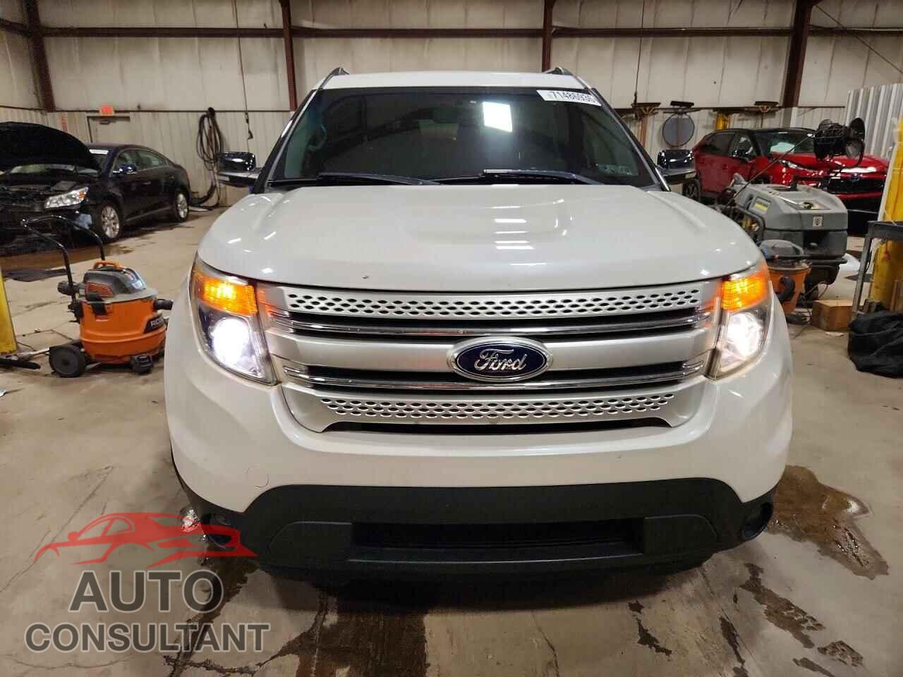 FORD EXPLORER 2013 - 1FM5K7D89DGB12023