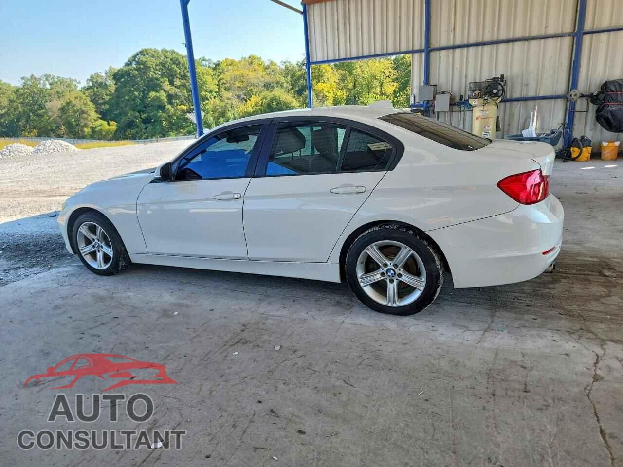 BMW 3 SERIES 2014 - WBA3A5C58EP600680