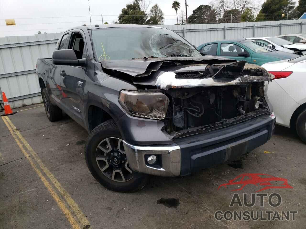 TOYOTA TUNDRA 2016 - 5TFUY5F15GX565871