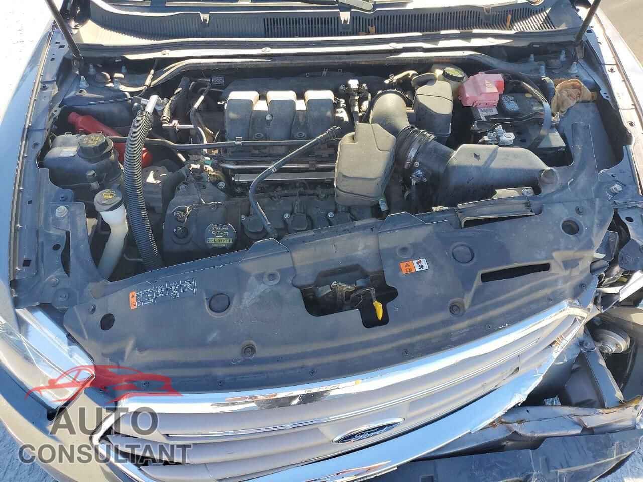 FORD TAURUS 2013 - 1FAHP2E80DG107867