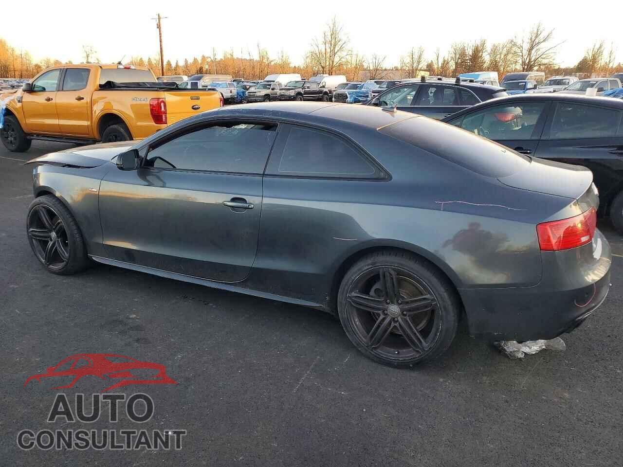 AUDI A5 2013 - WAUMFAFRXDA073224