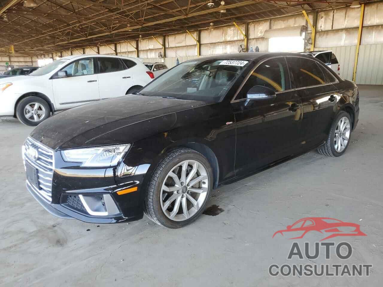 AUDI A4 2019 - WAUDNAF43KN018059