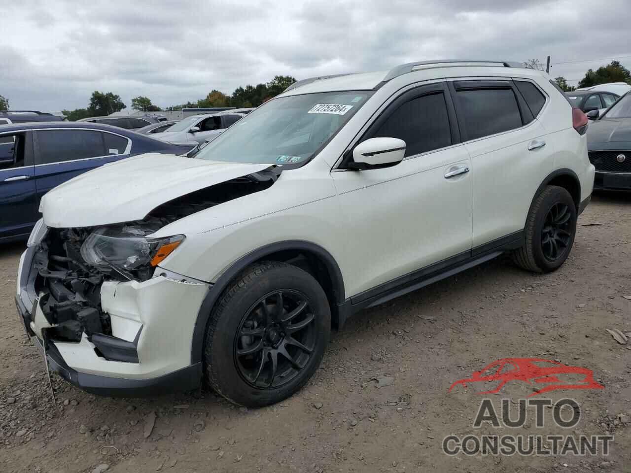 NISSAN ROGUE 2018 - 5N1AT2MVXJC819493