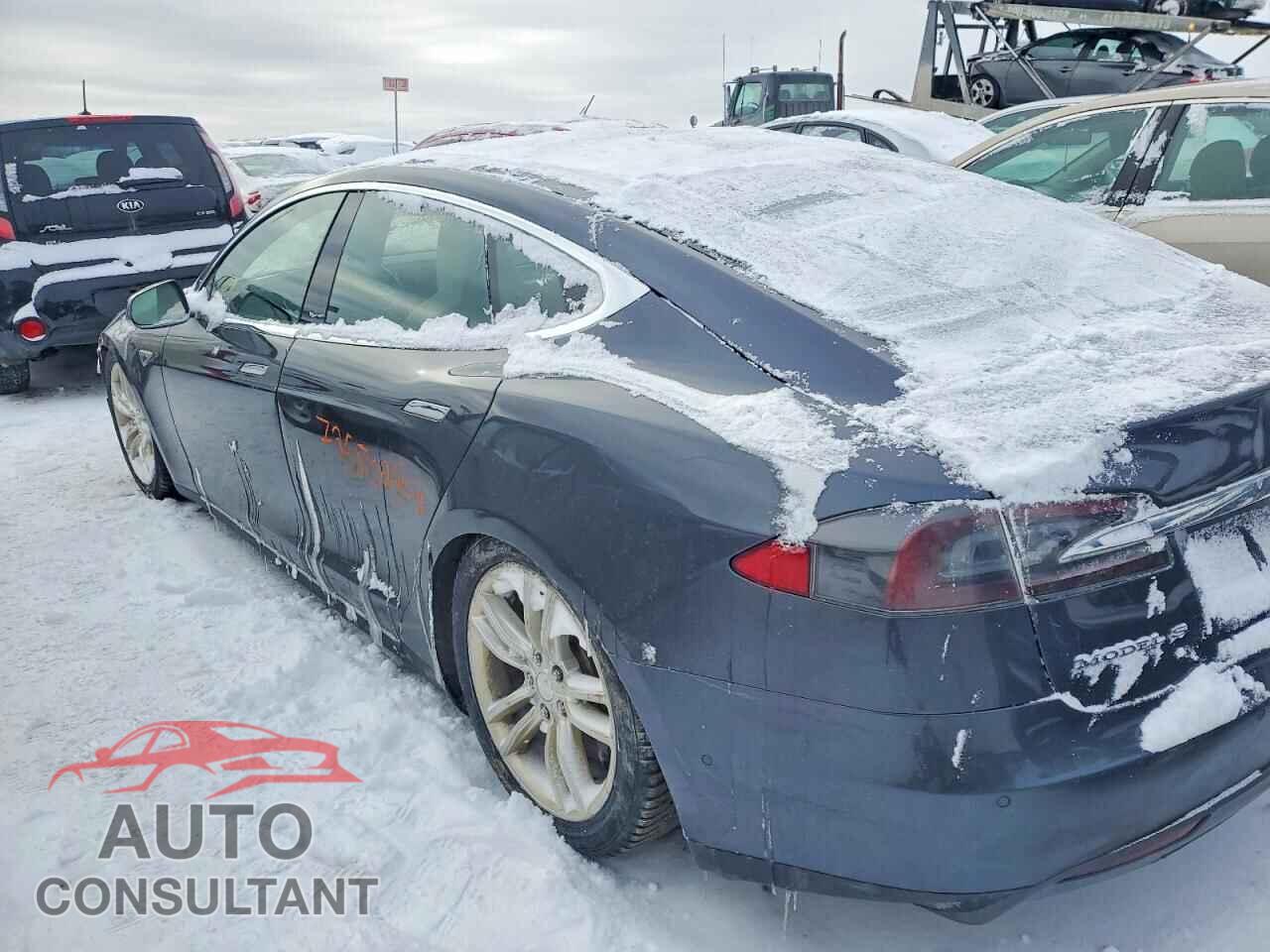 TESLA MODEL S 2015 - 5YJSA1H29FF096464