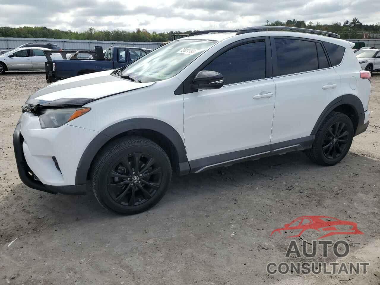 TOYOTA RAV4 2018 - 2T3RFREV1JW711217