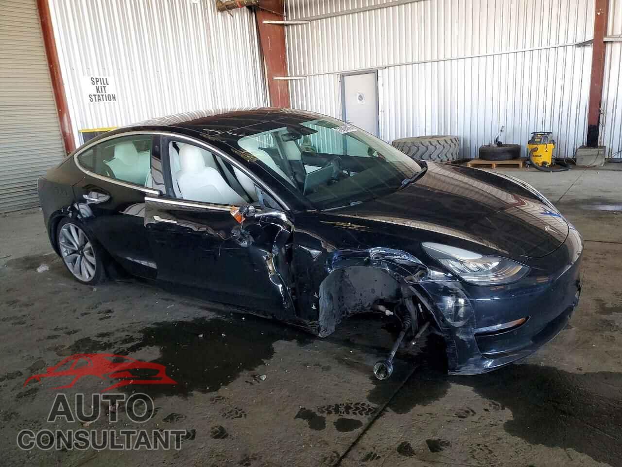TESLA MODEL 3 2019 - 5YJ3E1EB8KF392373