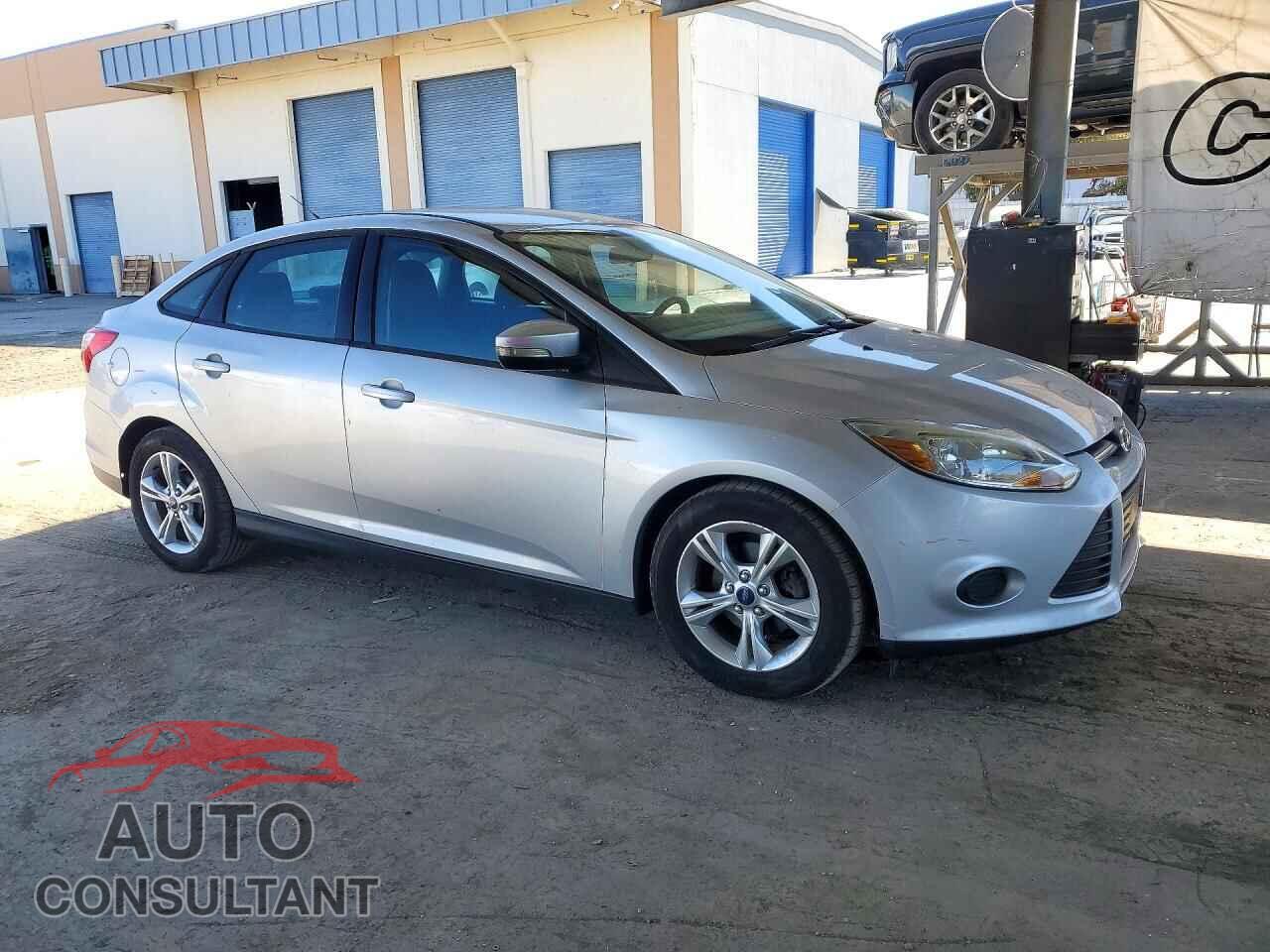 FORD FOCUS 2014 - 1FADP3F20EL374563