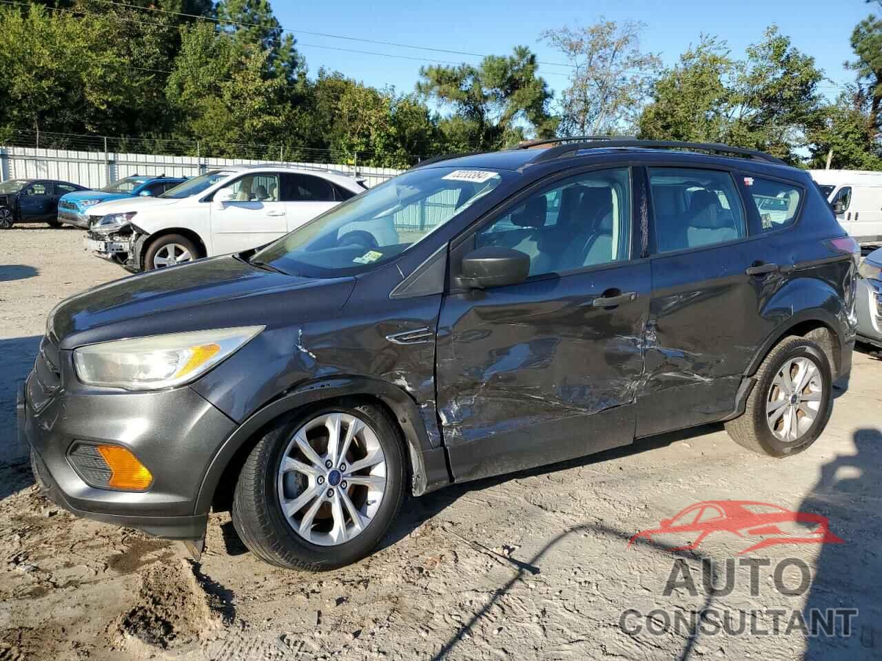 FORD ESCAPE 2017 - 1FMCU0F75HUA20752