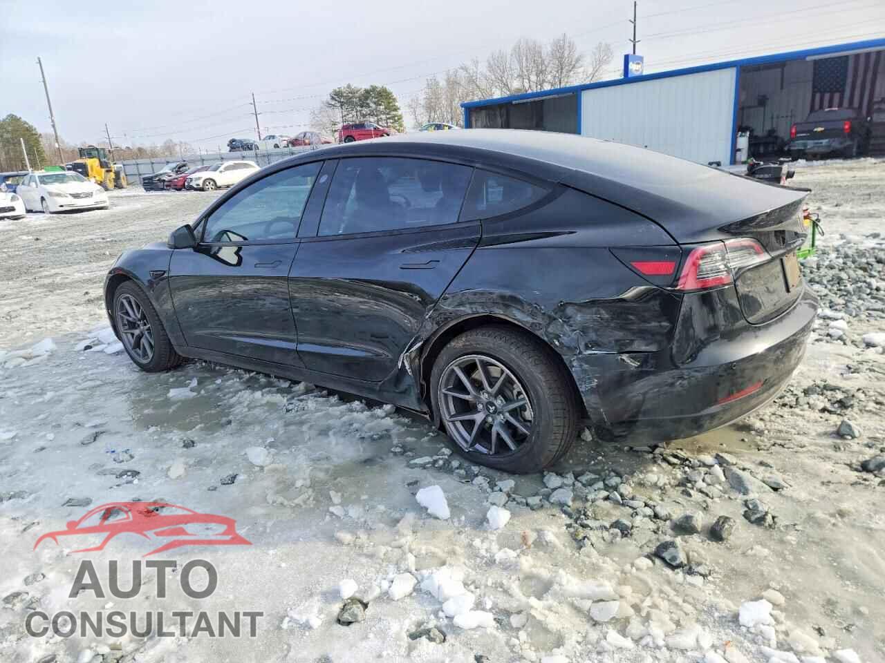 TESLA MODEL 3 2021 - 5YJ3E1EA2MF047009