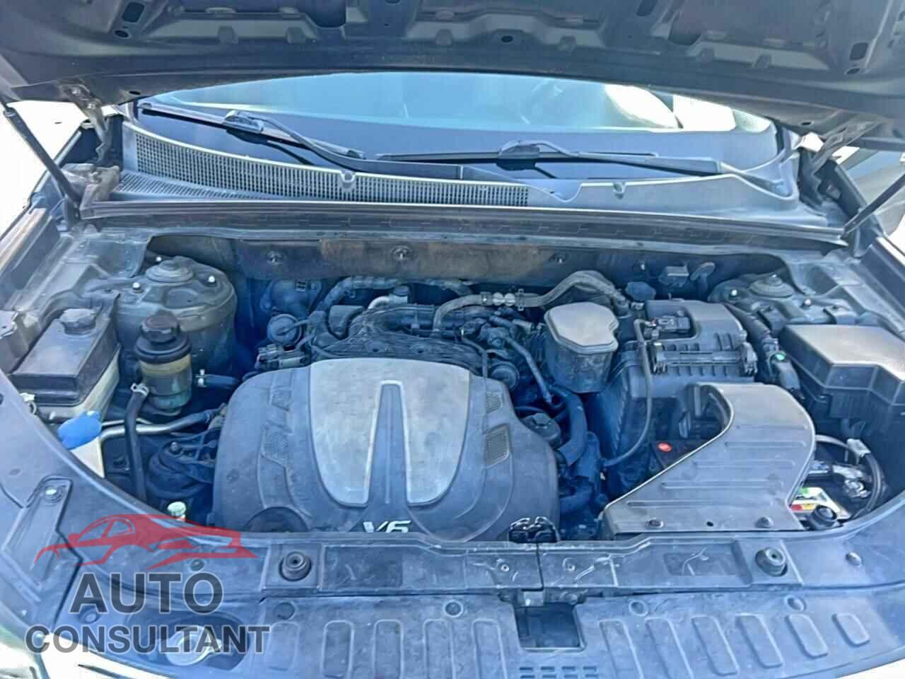 KIA SORENTO 2013 - 5XYKTDA2XDG330008