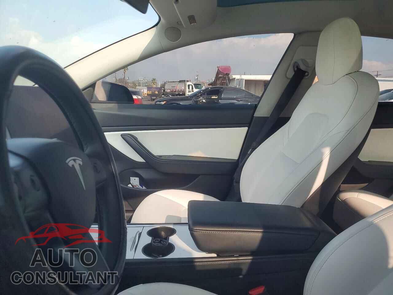 TESLA MODEL 3 2021 - 5YJ3E1EA6MF875290