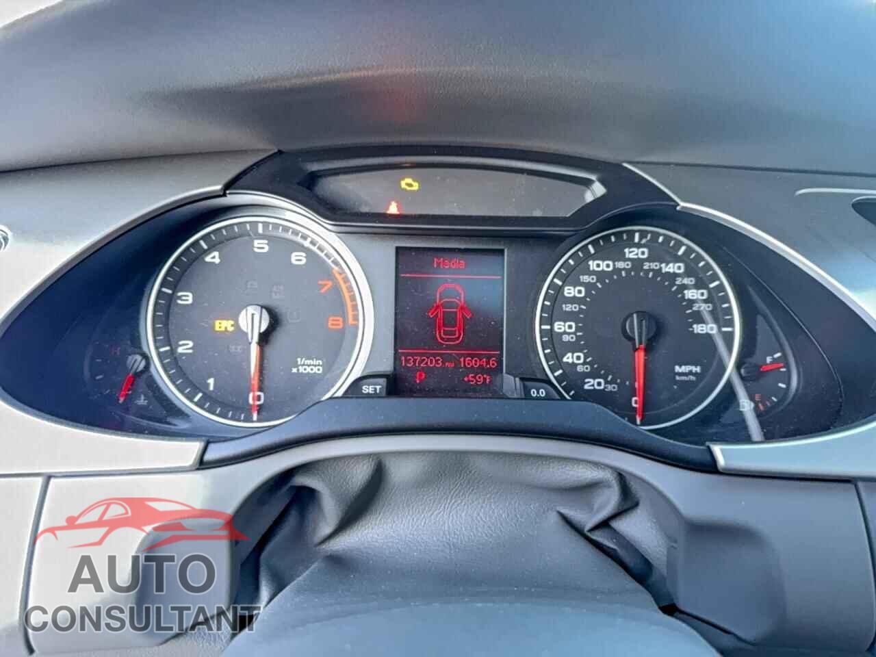 AUDI A4 2012 - WAUBFAFLXCN018475