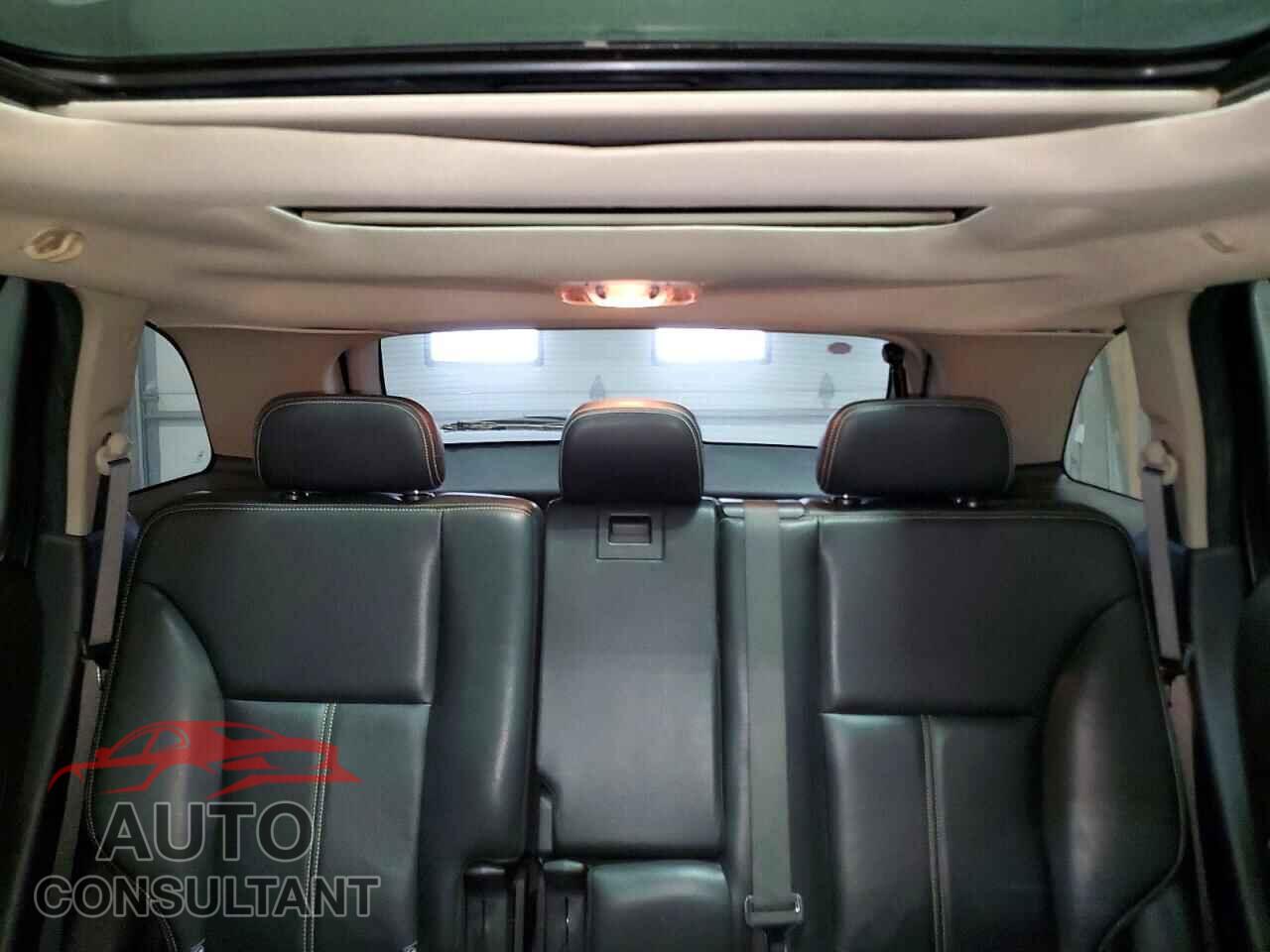 FORD EDGE 2010 - 2FMDK3JC3ABA08837