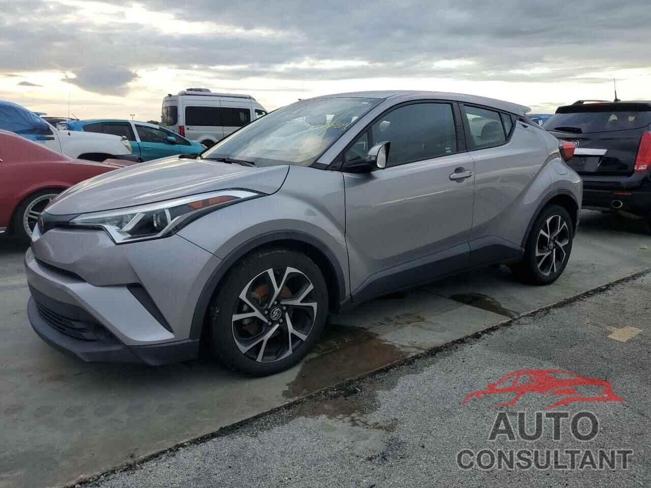 TOYOTA C-HR 2018 - NMTKHMBX7JR051379