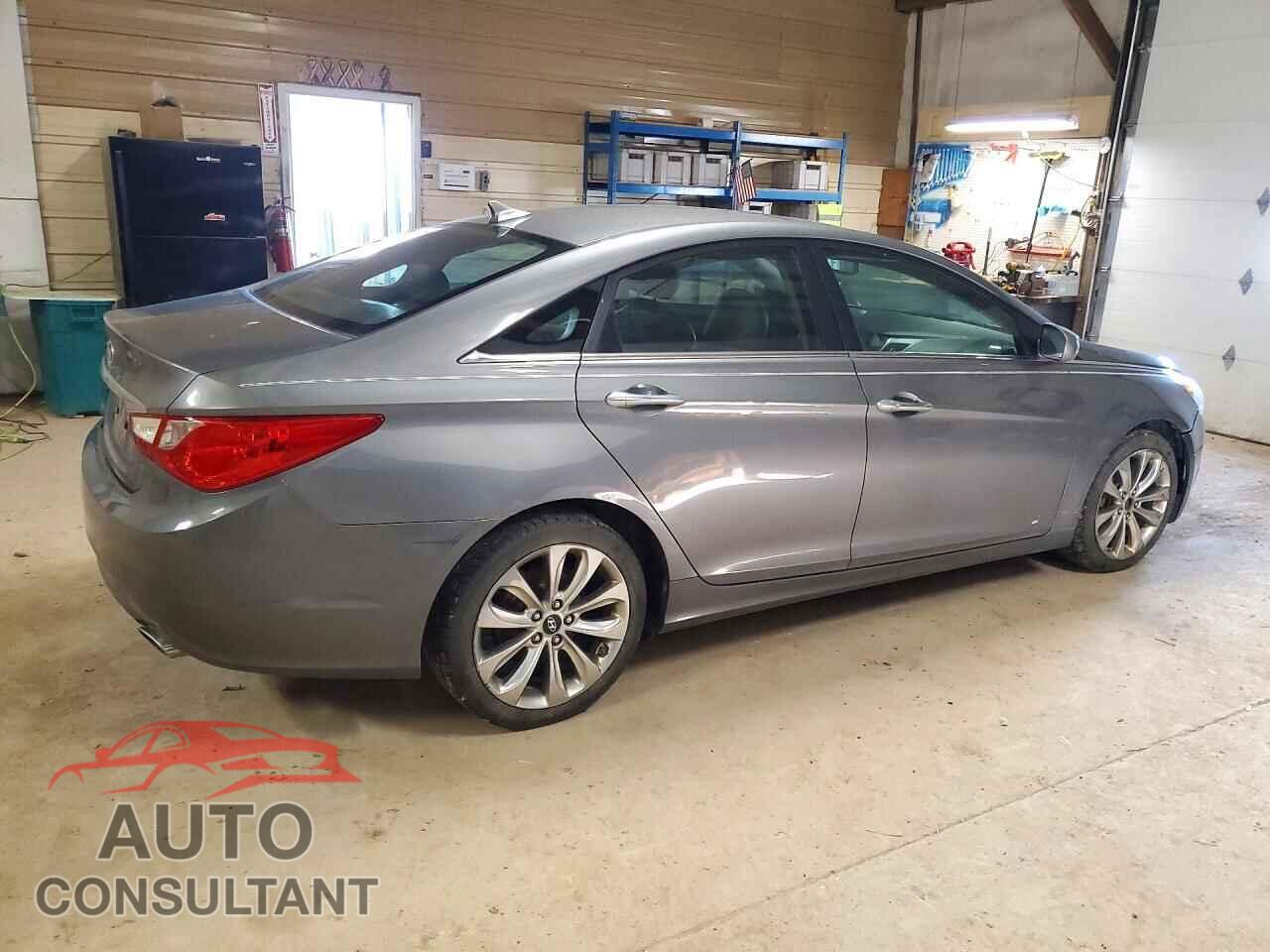 HYUNDAI SONATA 2011 - 5NPEC4AC8BH061003