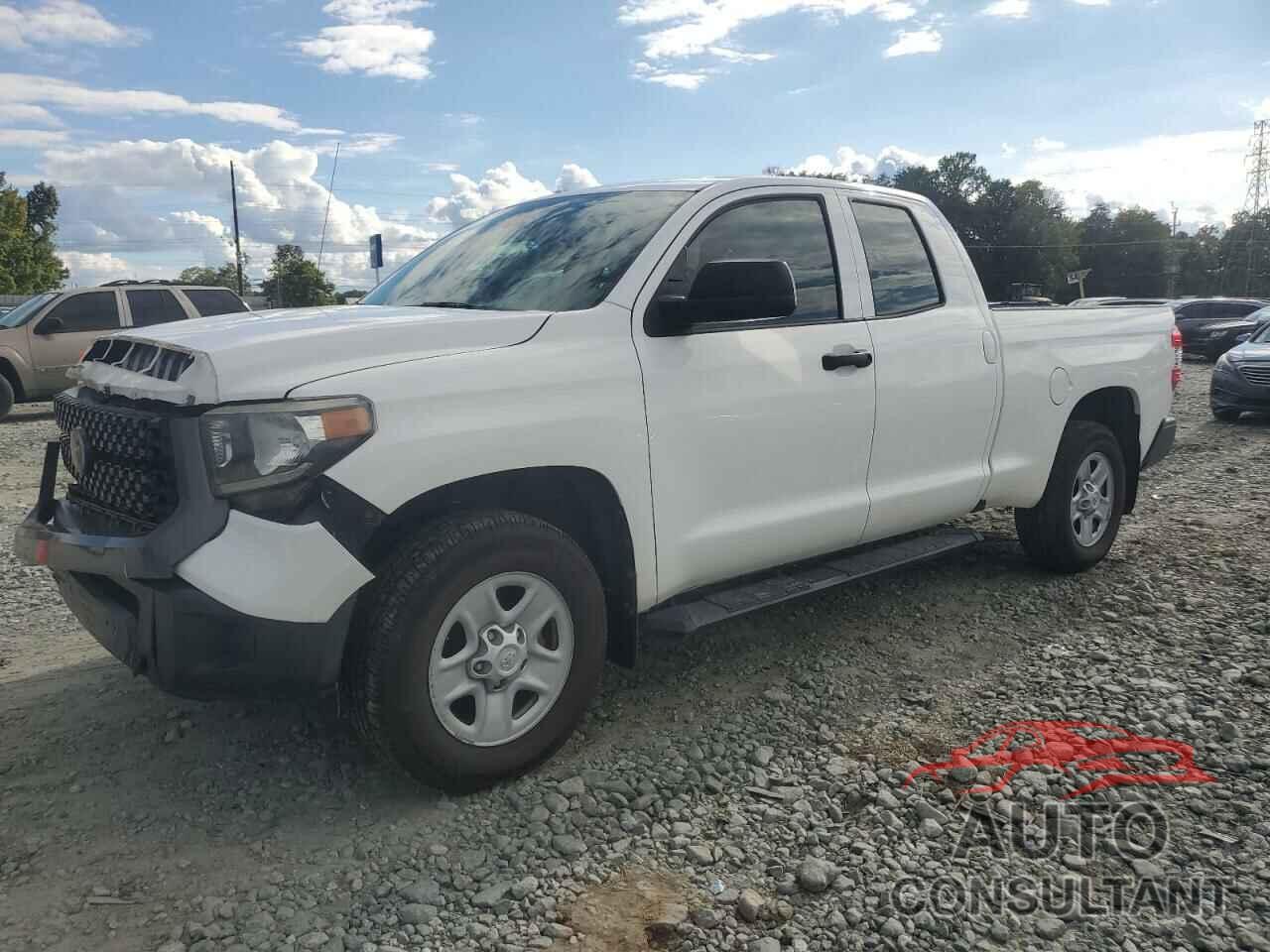 TOYOTA TUNDRA 2018 - 5TFRM5F1XJX131664