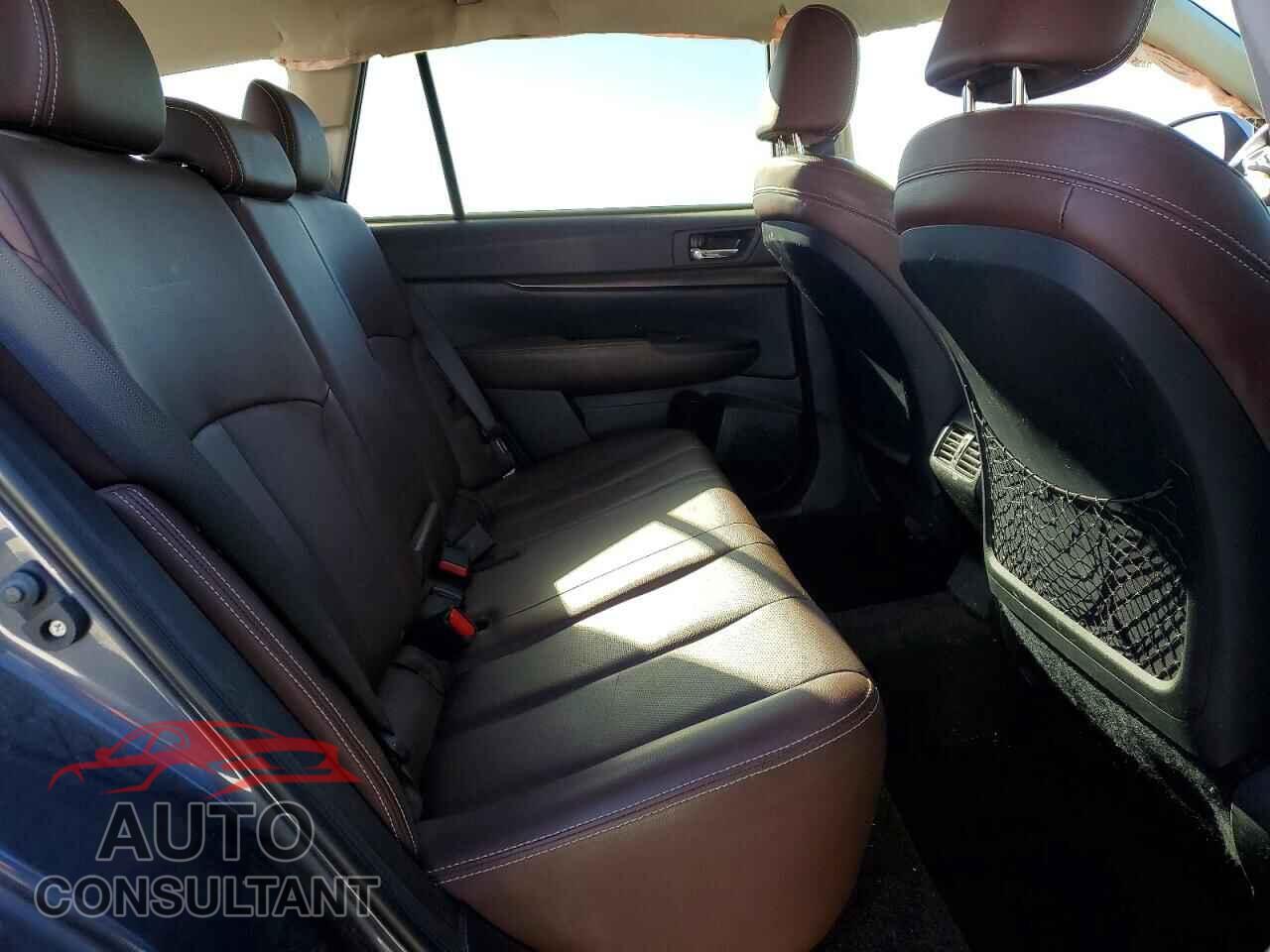 SUBARU OUTBACK 2014 - 4S4BRDPC4E2272001