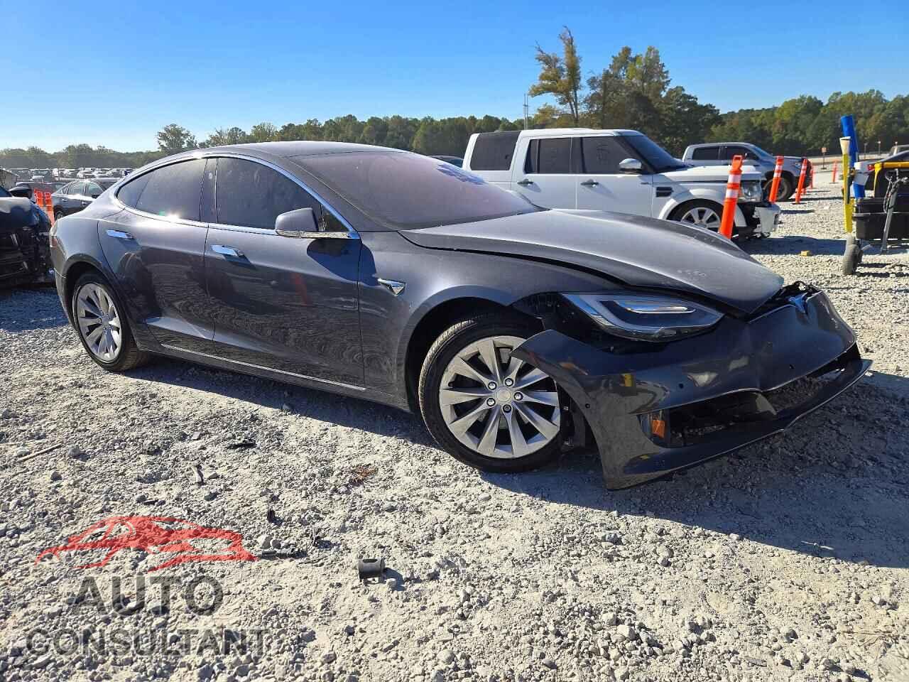TESLA MODEL S 2017 - 5YJSA1E24HF205226