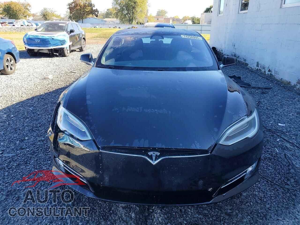 TESLA MODEL S 2018 - 5YJSA1E27JF283506