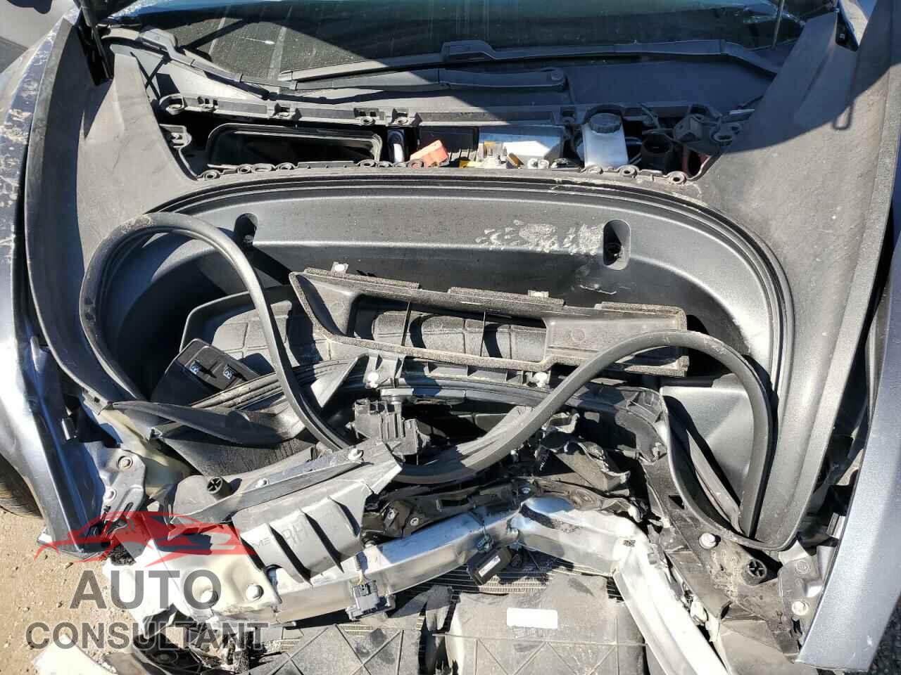 TESLA MODEL 3 2018 - 5YJ3E1EA1JF059390