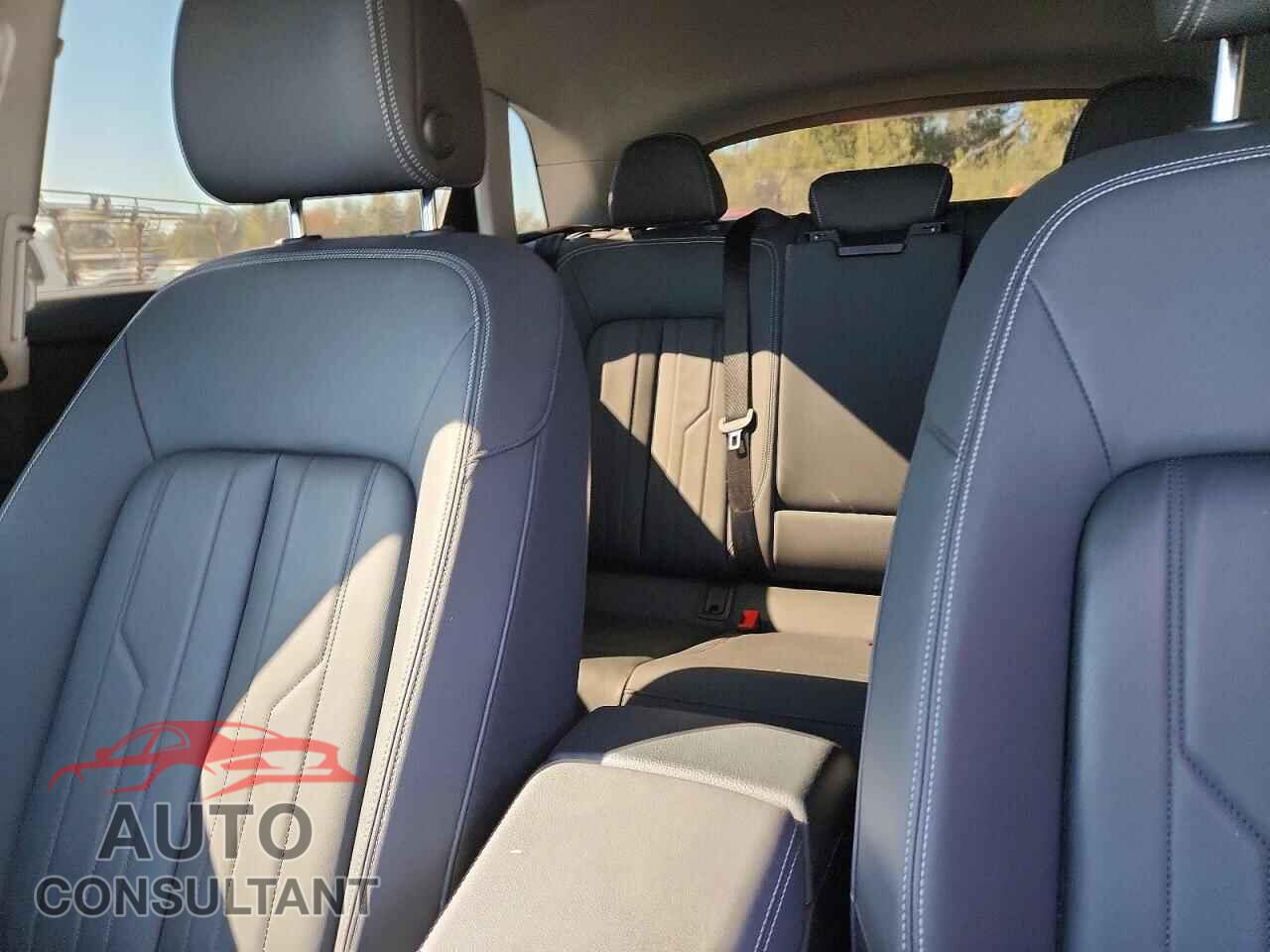 AUDI E-TRON 2021 - WA1AAAGE1MB012557