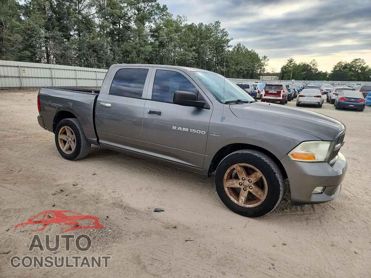 DODGE RAM 1500 2012 - 1C6RD6KT8CS272950