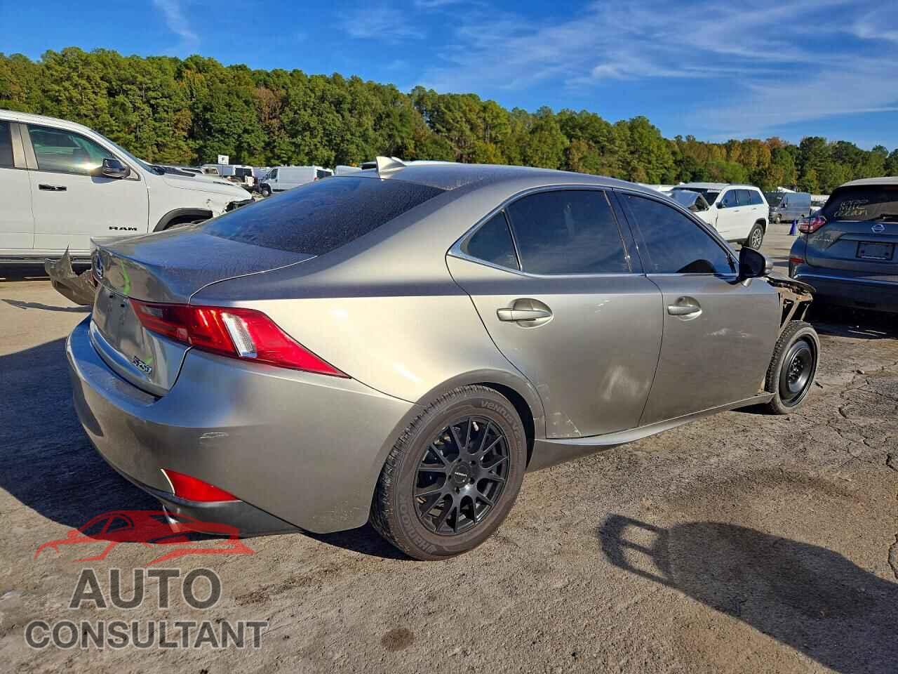 LEXUS IS 2015 - JTHBF1D28F5056559
