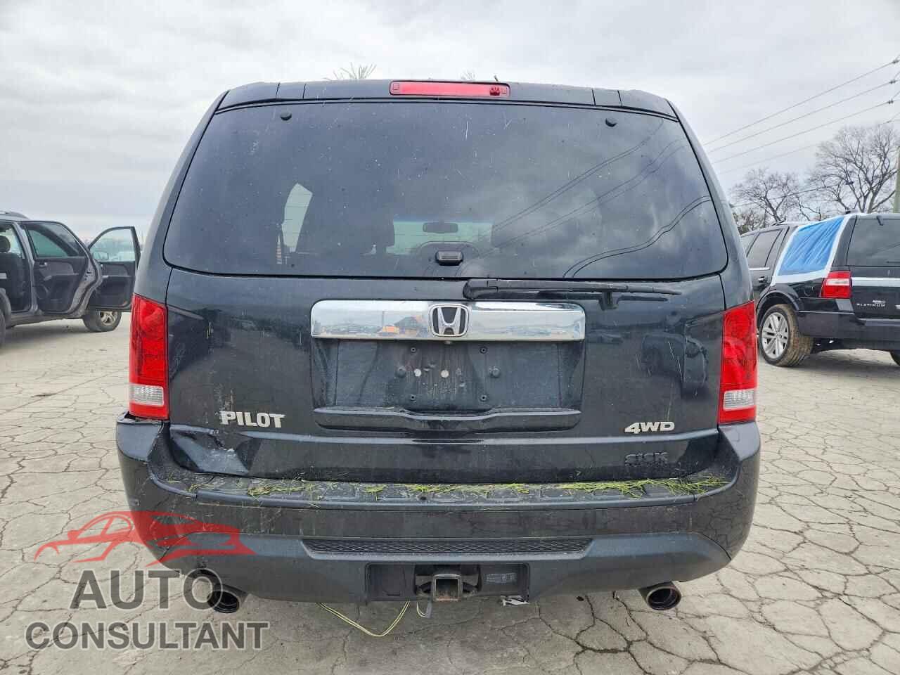HONDA PILOT 2013 - 5FNYF4H55DB033155