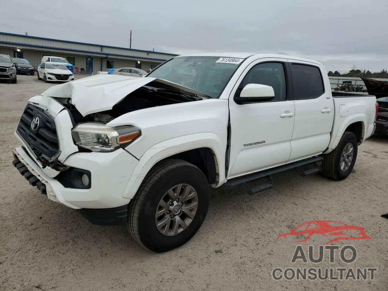 TOYOTA TACOMA 2017 - 3TMAZ5CN8HM046232