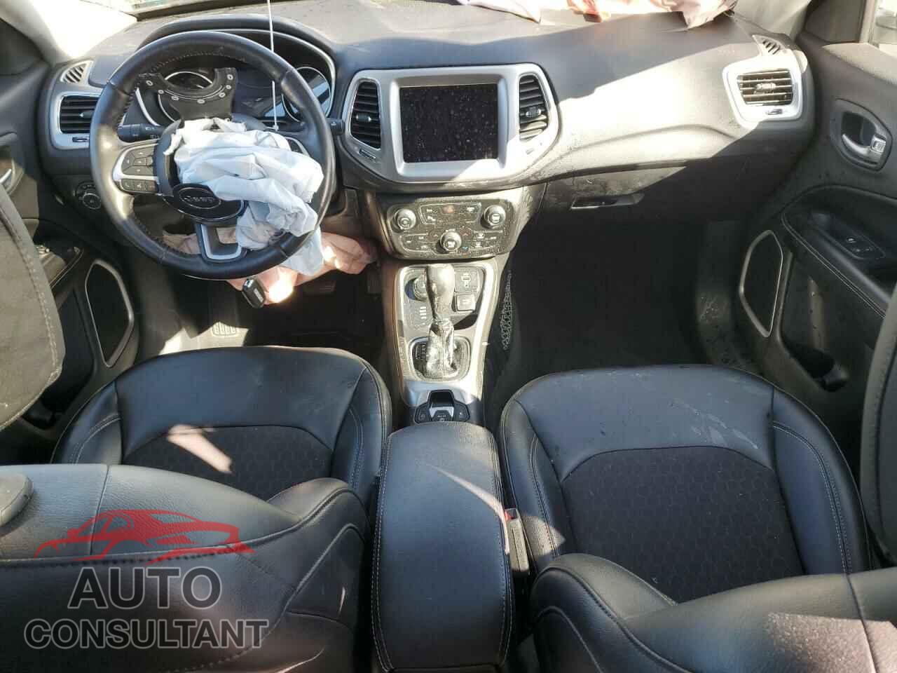 JEEP COMPASS 2017 - 3C4NJDBB0HT628244