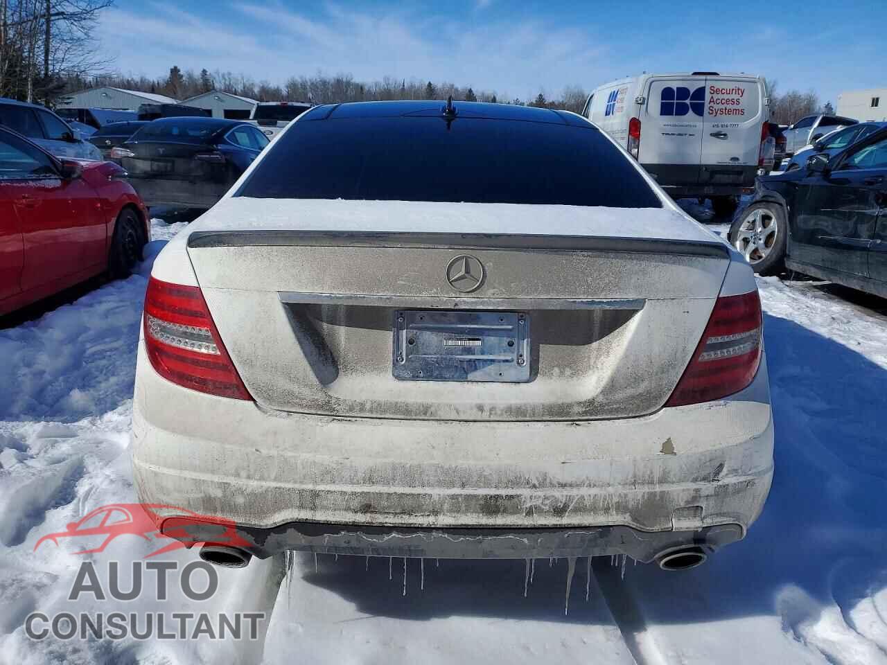 MERCEDES-BENZ C-CLASS 2012 - WDDGJ8JB5CF914620