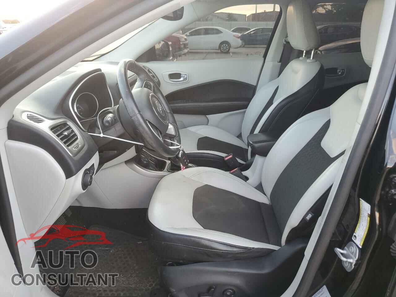 JEEP COMPASS 2017 - 3C4NJDBB0HT656125