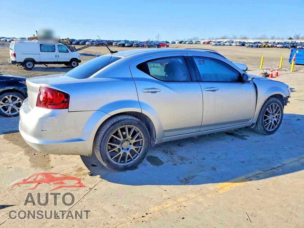 DODGE AVENGER 2011 - 1B3BD2FB7BN535190