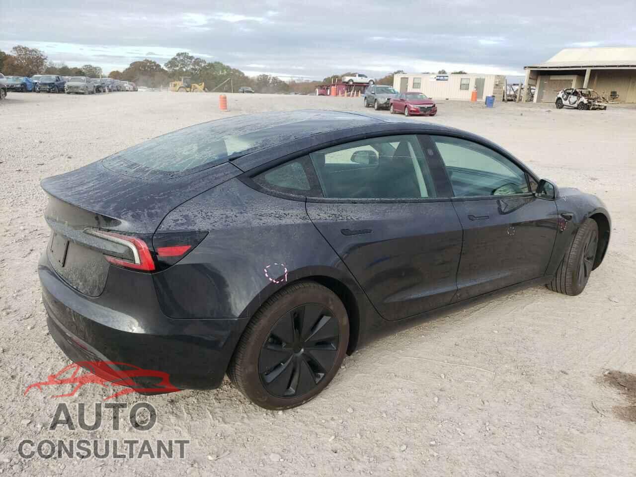TESLA MODEL 3 2024 - 5YJ3E1EA2RF834825