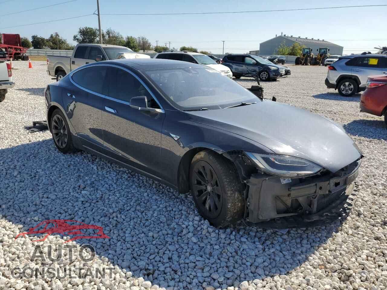 TESLA MODEL S 2016 - 5YJSA1E27GF141682