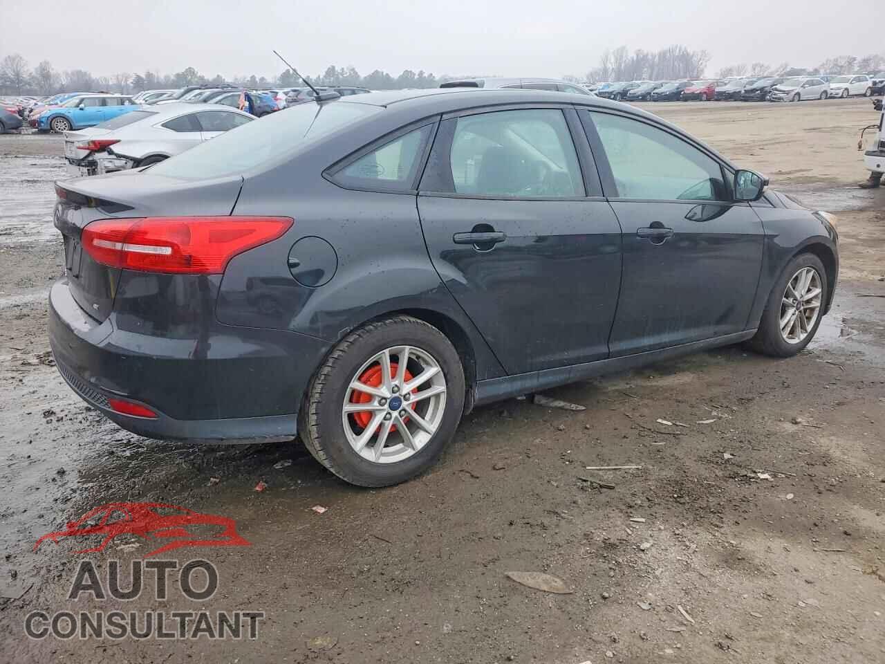 FORD FOCUS 2015 - 1FADP3F29FL276519