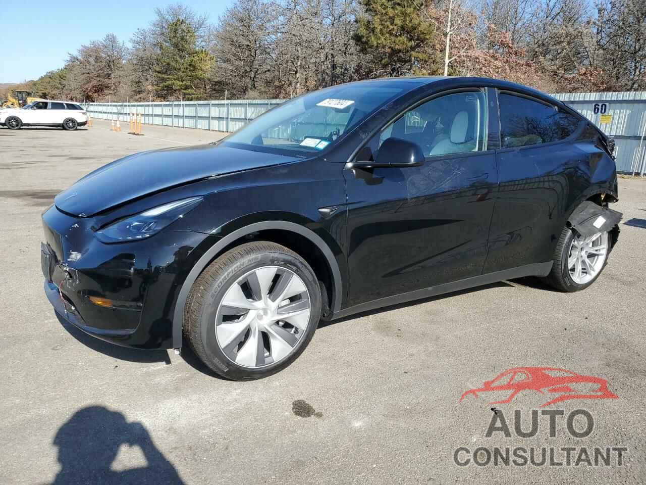 TESLA MODEL Y 2023 - 7SAYGDEE3PA197087