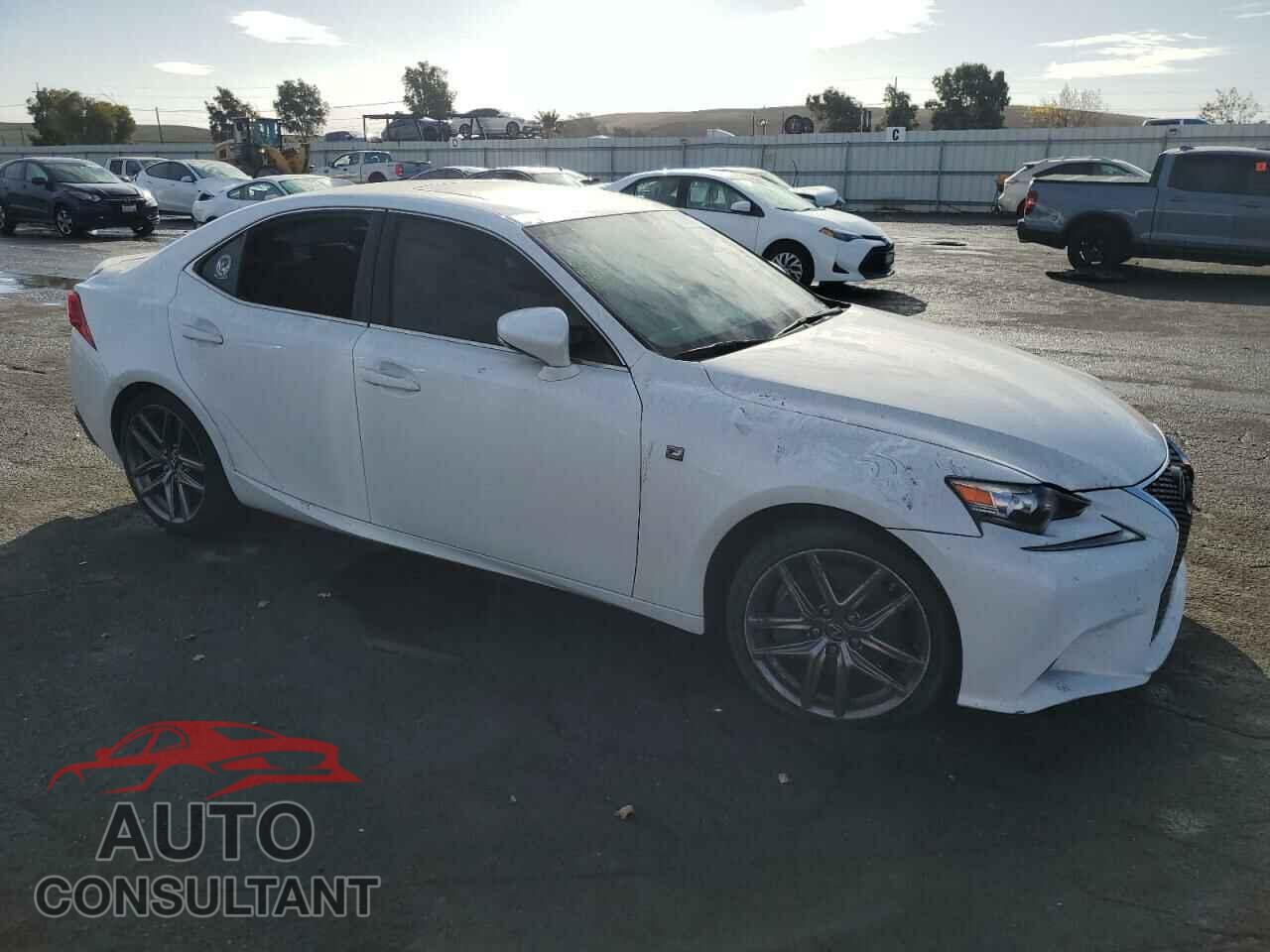 LEXUS IS 2016 - JTHBA1D28G5007345