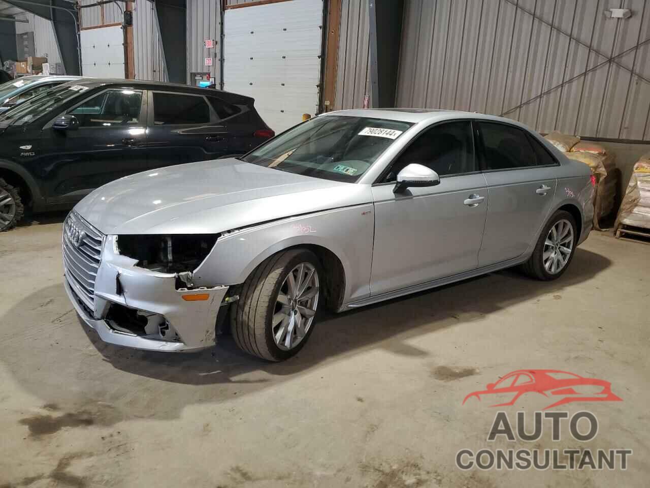 AUDI A4 2018 - WAUDNAF47JN017396