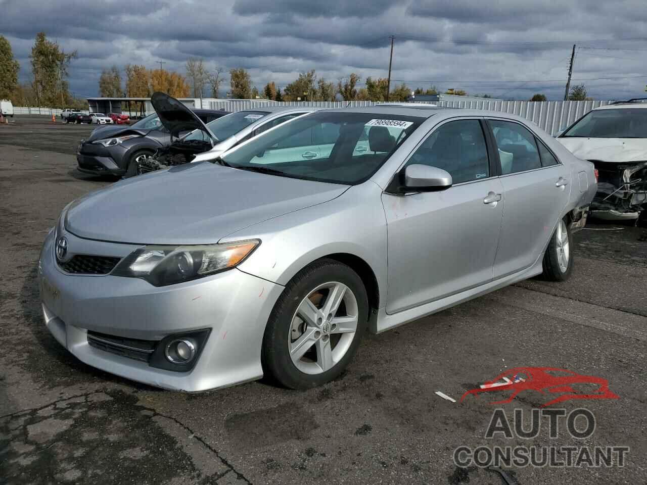 TOYOTA CAMRY 2013 - 4T1BF1FKXDU232489