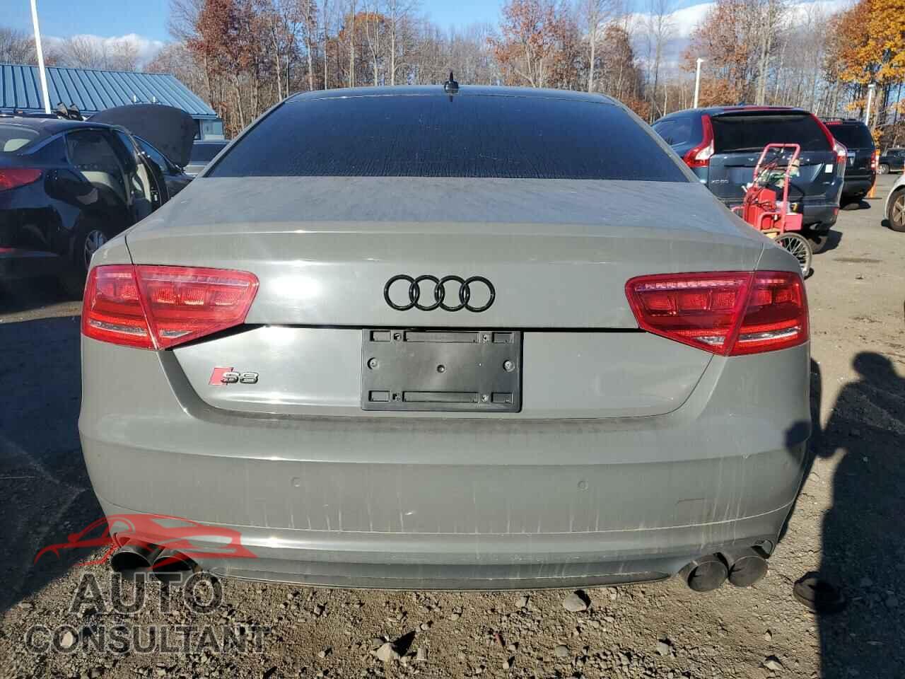 AUDI S8 2013 - WAUD2AFD6DN019900