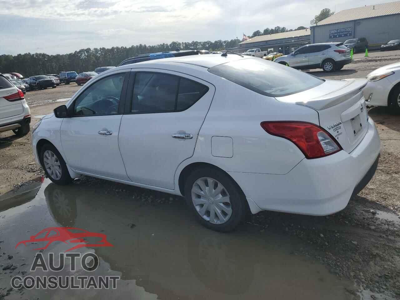 NISSAN VERSA 2015 - 3N1CN7AP1FL901864
