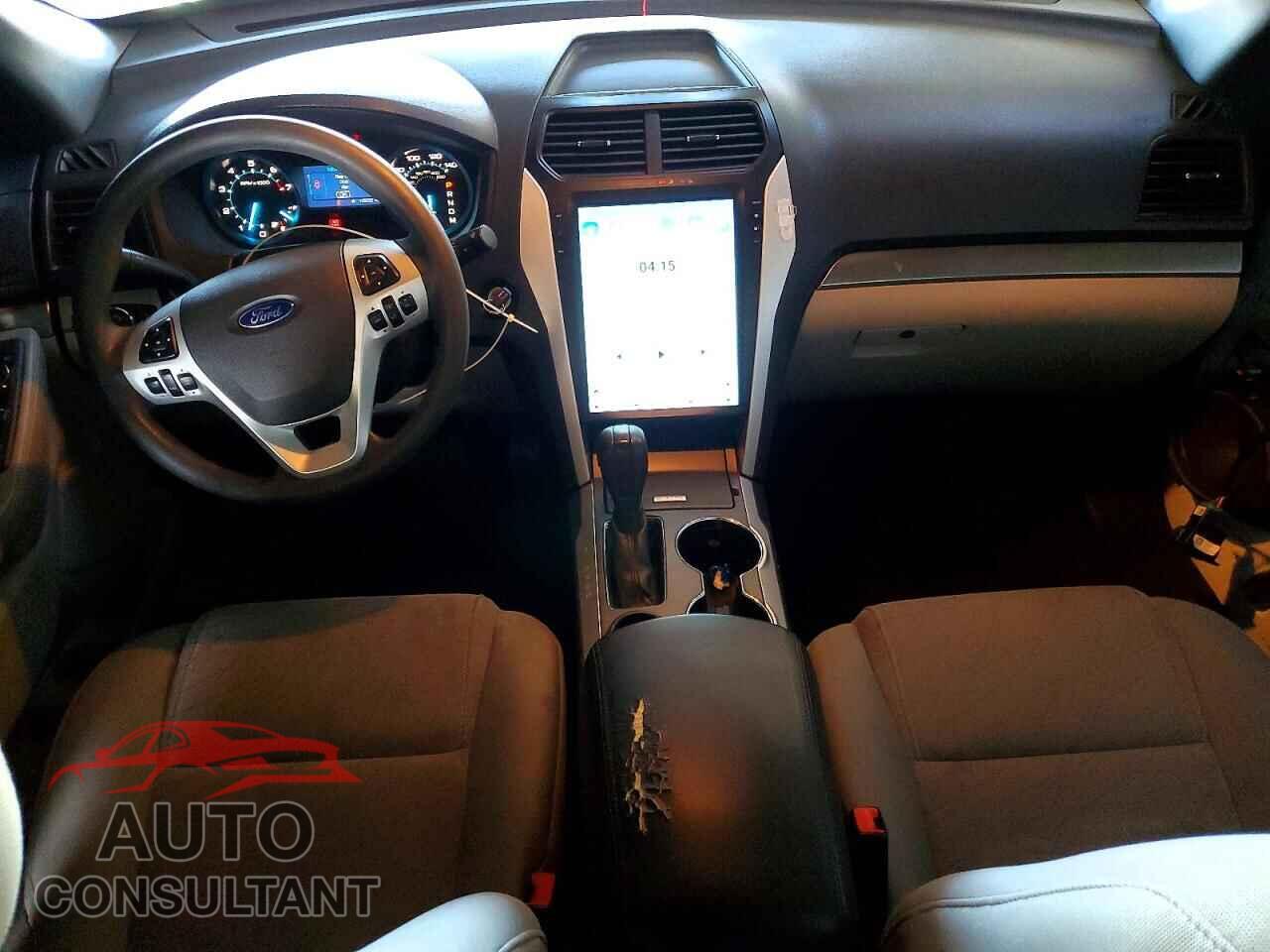 FORD EXPLORER 2015 - 1FM5K7B89FGC13326